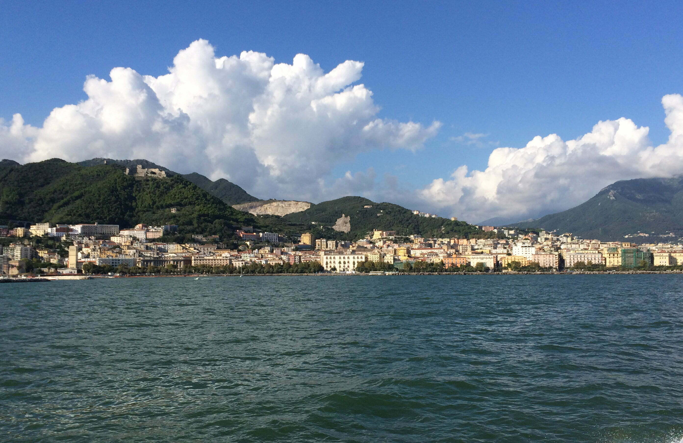 The mountain where the Cinereo cat silhouette was discovered