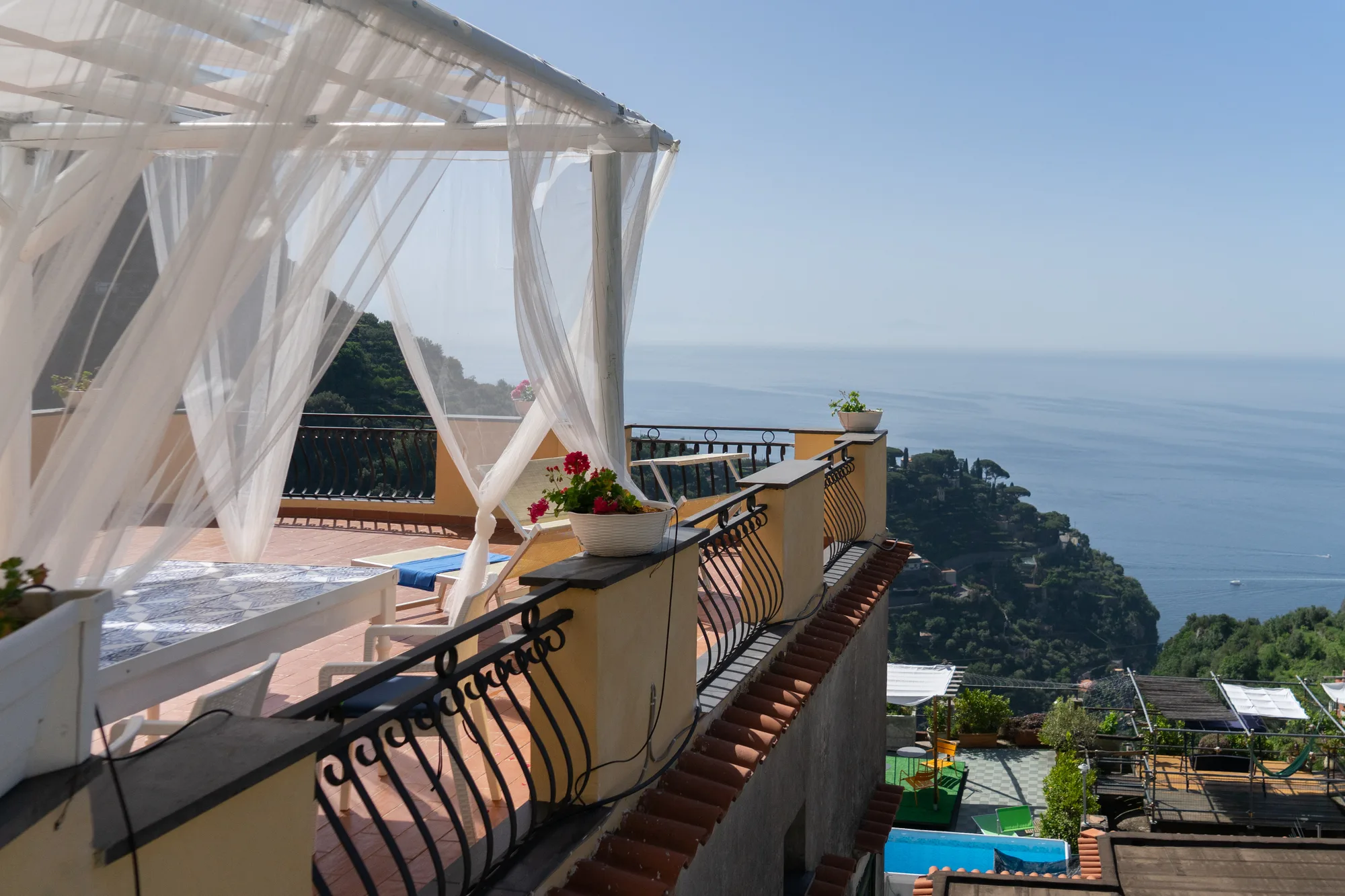 Terrace lounge with sea view above the Amalfi Coast - interior photography on the Amalfi Coast by Cinereo